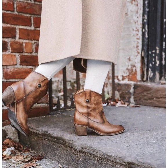Frye Jolene Pull On Short Western Heeled Boots Womens Tan Brown